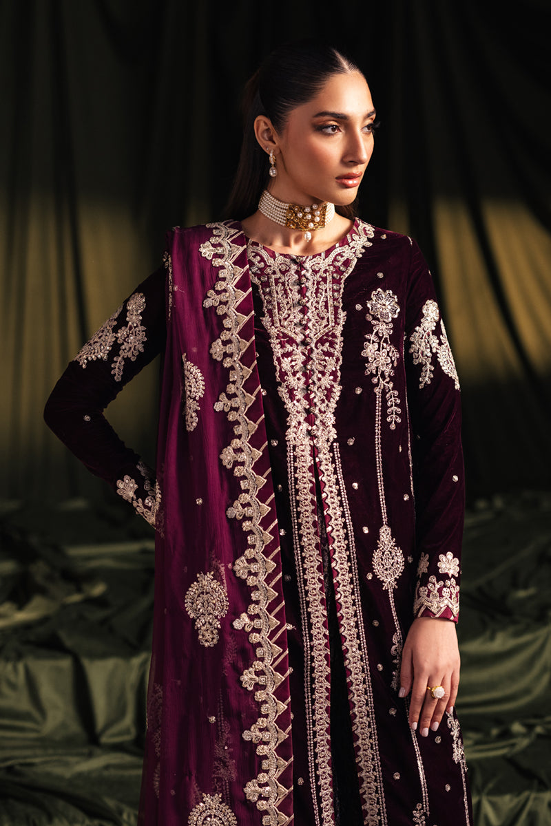Qalamkar Luxury Velvet Edit Formals – BK-01 AMANI