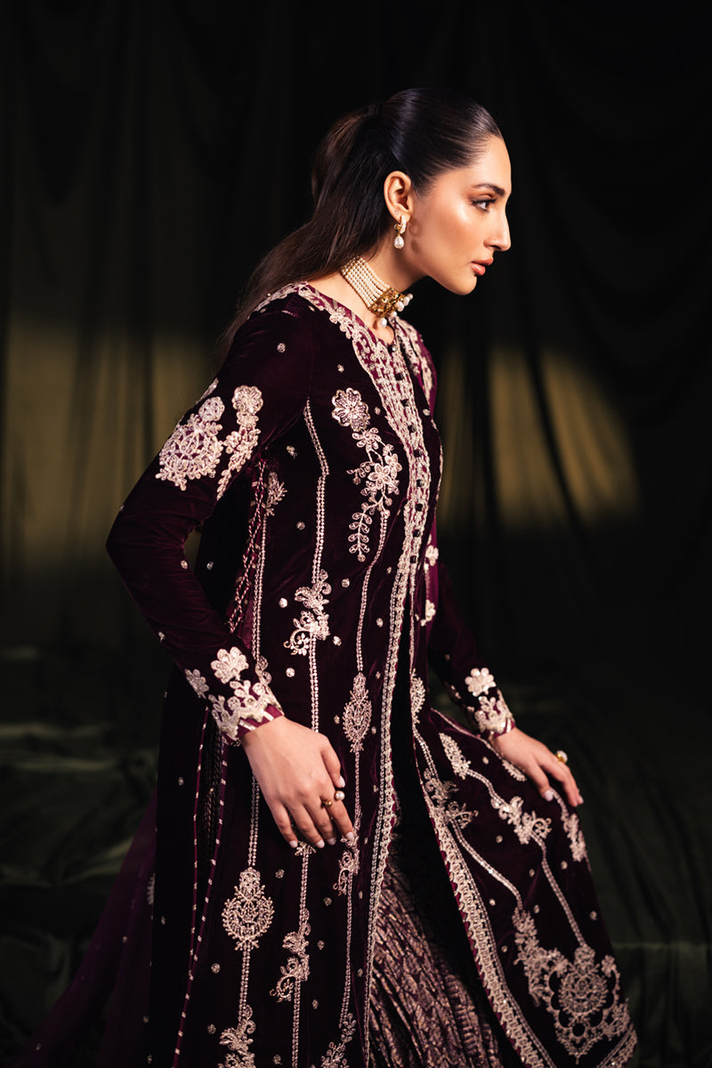 Qalamkar Luxury Velvet Edit Formals – BK-01 AMANI