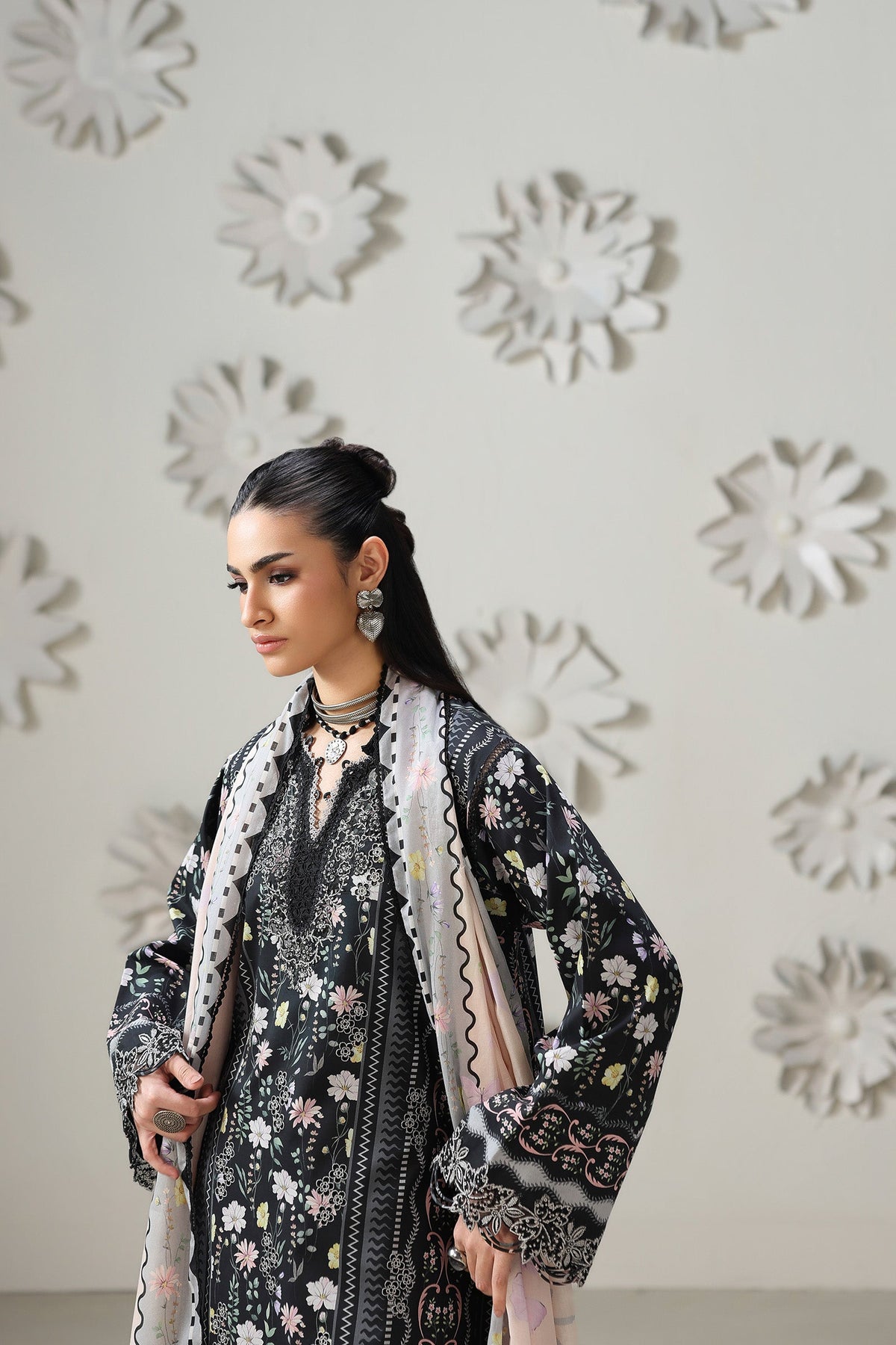 Qalamkar QPrints Lawn Drop II – QQP-08 (A) AMEL