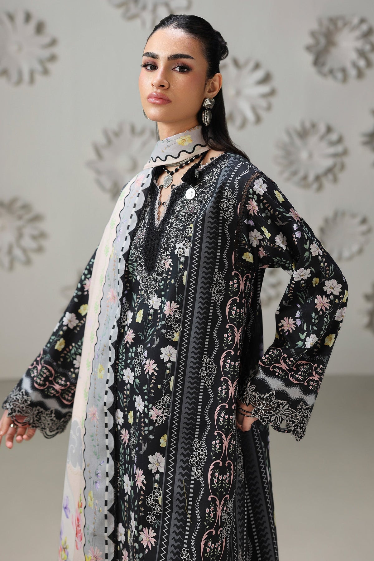Qalamkar QPrints Lawn Drop II – QQP-08 (A) AMEL