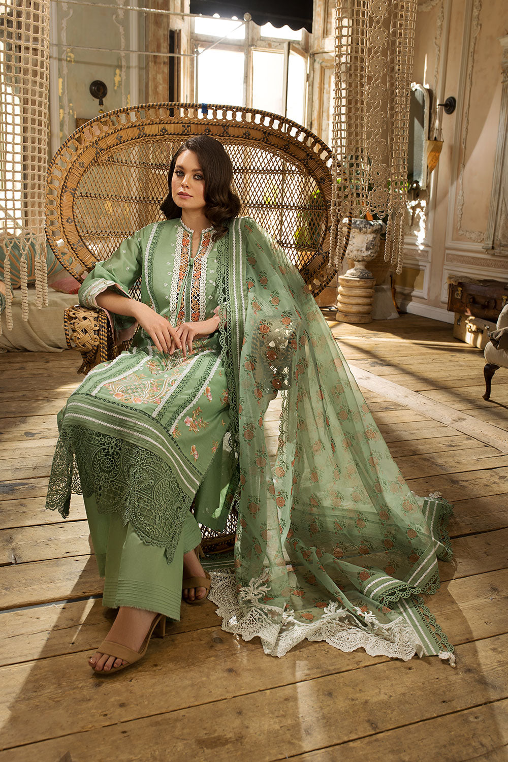 Sobia Nazir Luxury Lawn Collection – Design 10A