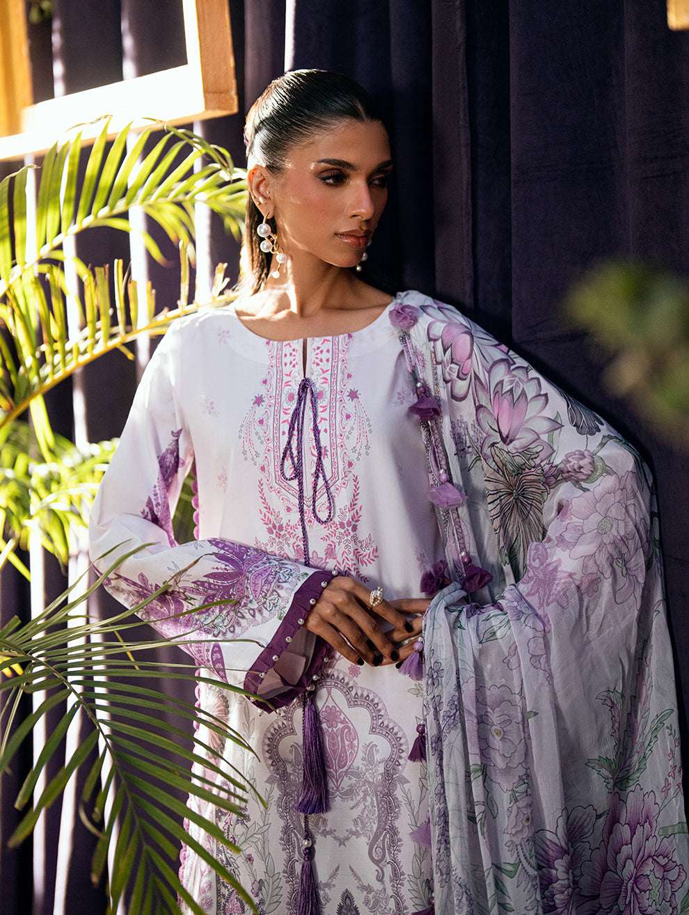 Jade Urbane Printed Lawn With Chiffon Dupatta – 20959 A