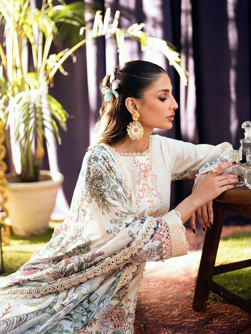 Jade Urbane Printed Lawn With Chiffon Dupatta – 20962 A