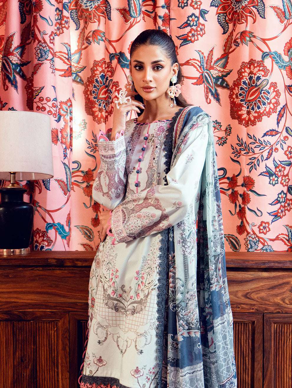 Jade Urbane Printed Lawn With Chiffon Dupatta – 20967 A