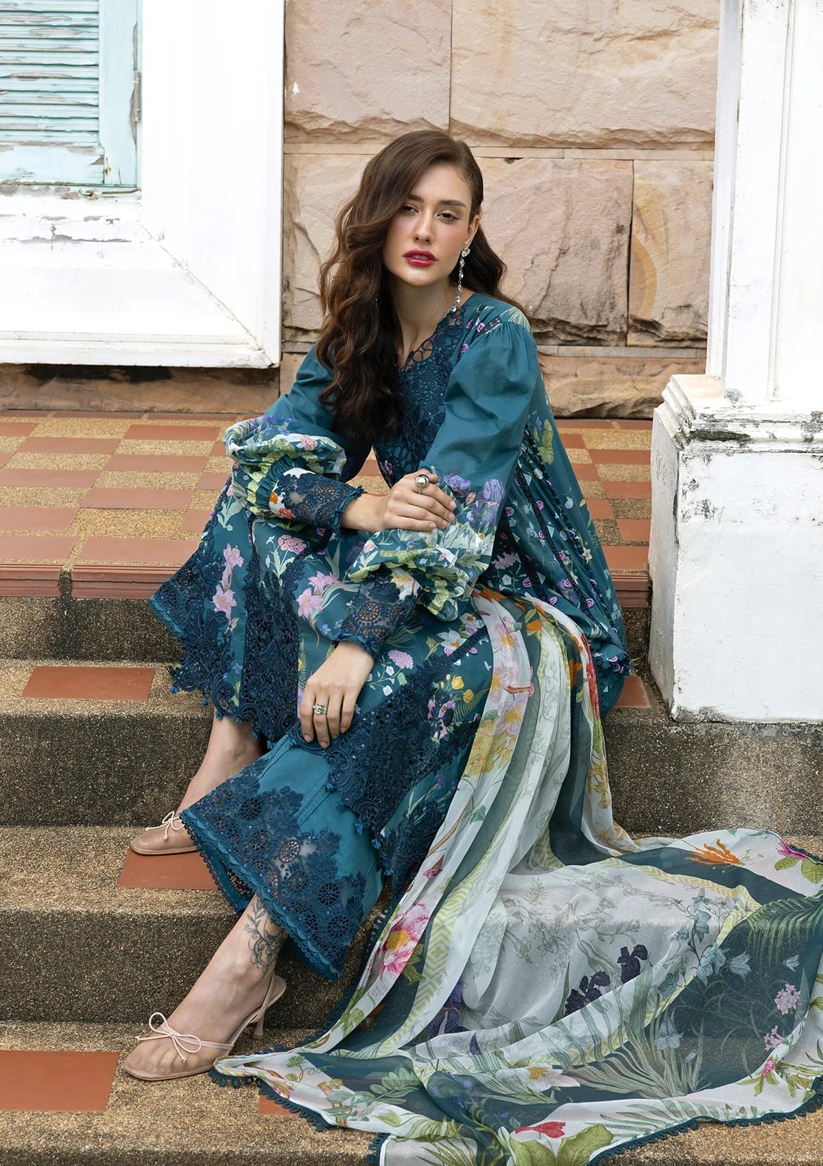 Elaf Signature Embroidered Lawn Prints – ESA-5A OCEANA VEIL