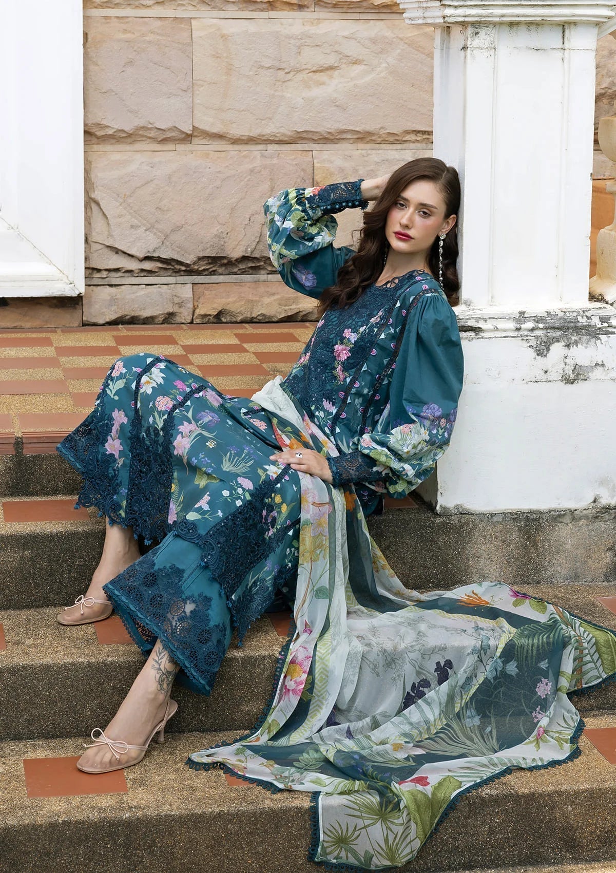 Elaf Signature Embroidered Lawn Prints – ESA-5A OCEANA VEIL