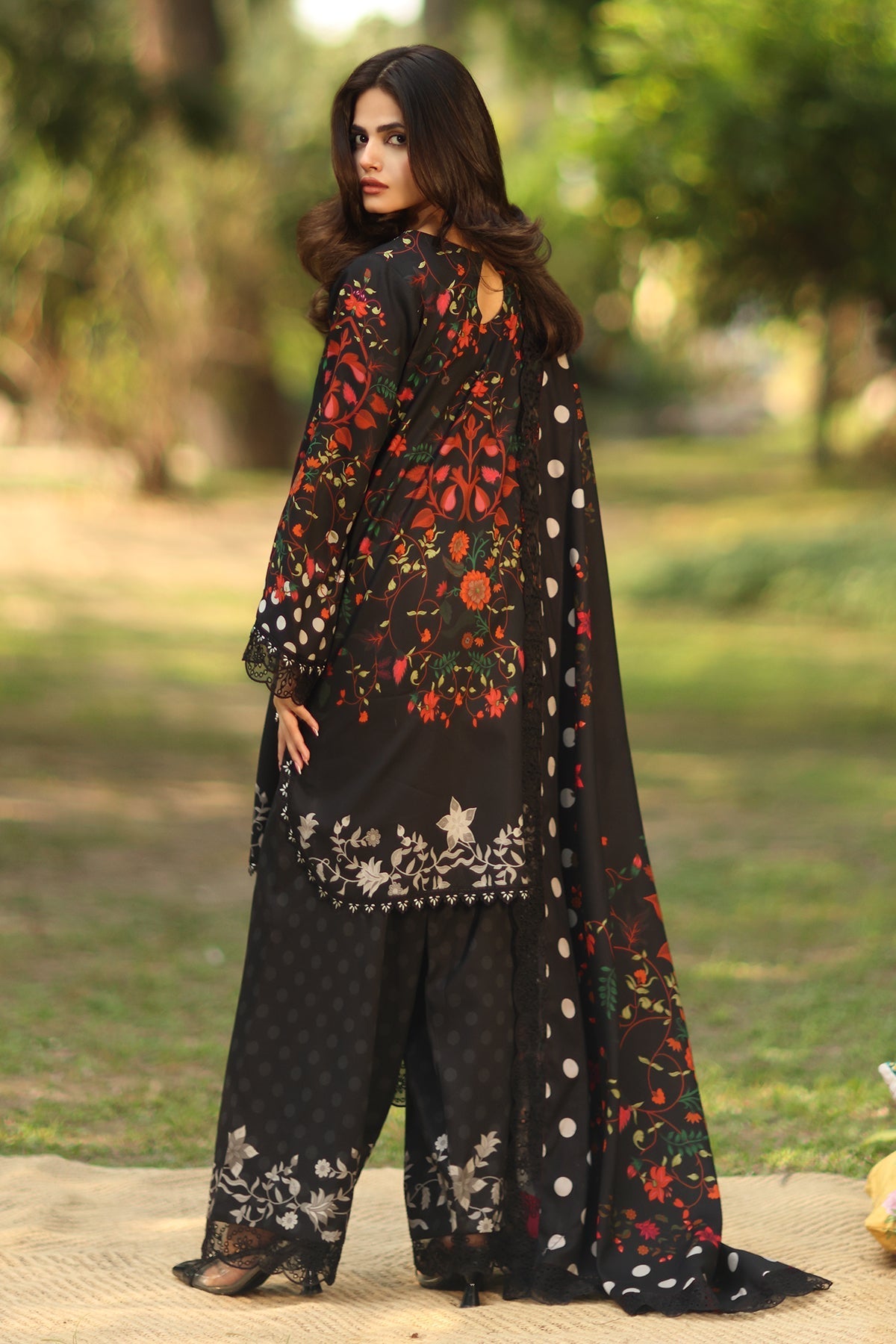 Charizma Aniq Winter – Embroidered Linen ANW6-13