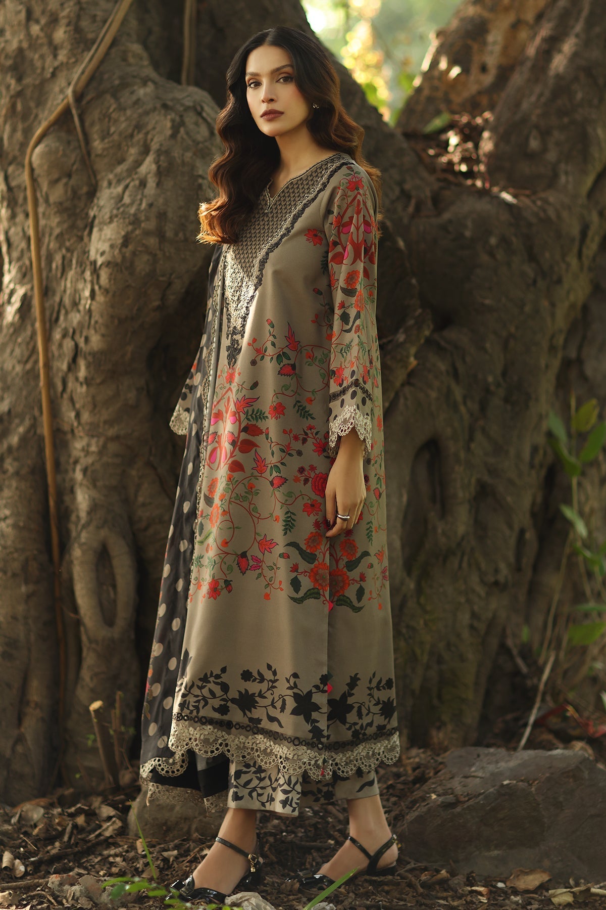 Charizma Aniq Winter – Embroidered Linen ANW6-12