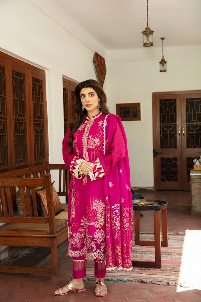 Aabyaan Sahiba Luxury Lawn Eid Collection – TARA (AE-01)