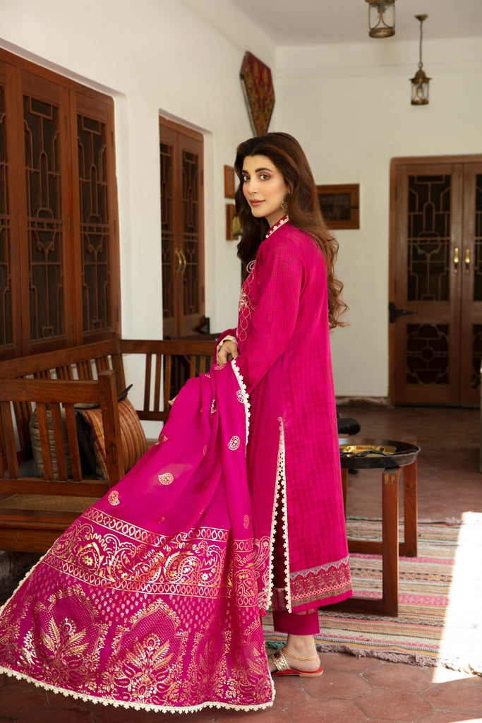 Aabyaan Sahiba Luxury Lawn Eid Collection – TARA (AE-01)