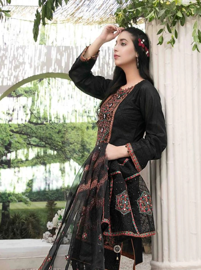 Aanchal Luxury Lawn by Tawakkal – D-6741
