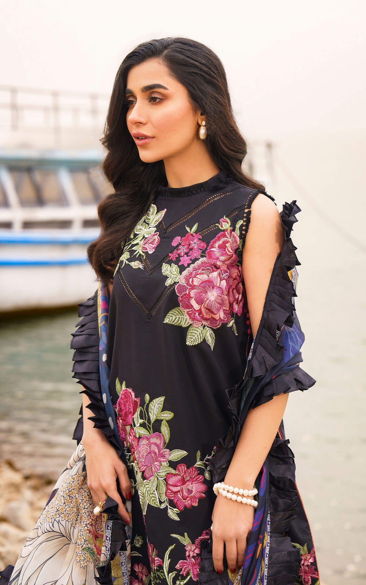 Asifa & Nabeel Meraki Lawn Collection – DAPHNE-U141M019 | Lawn