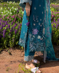 Mushq Hemline Lawn · The Secret Garden – Emerald Fern