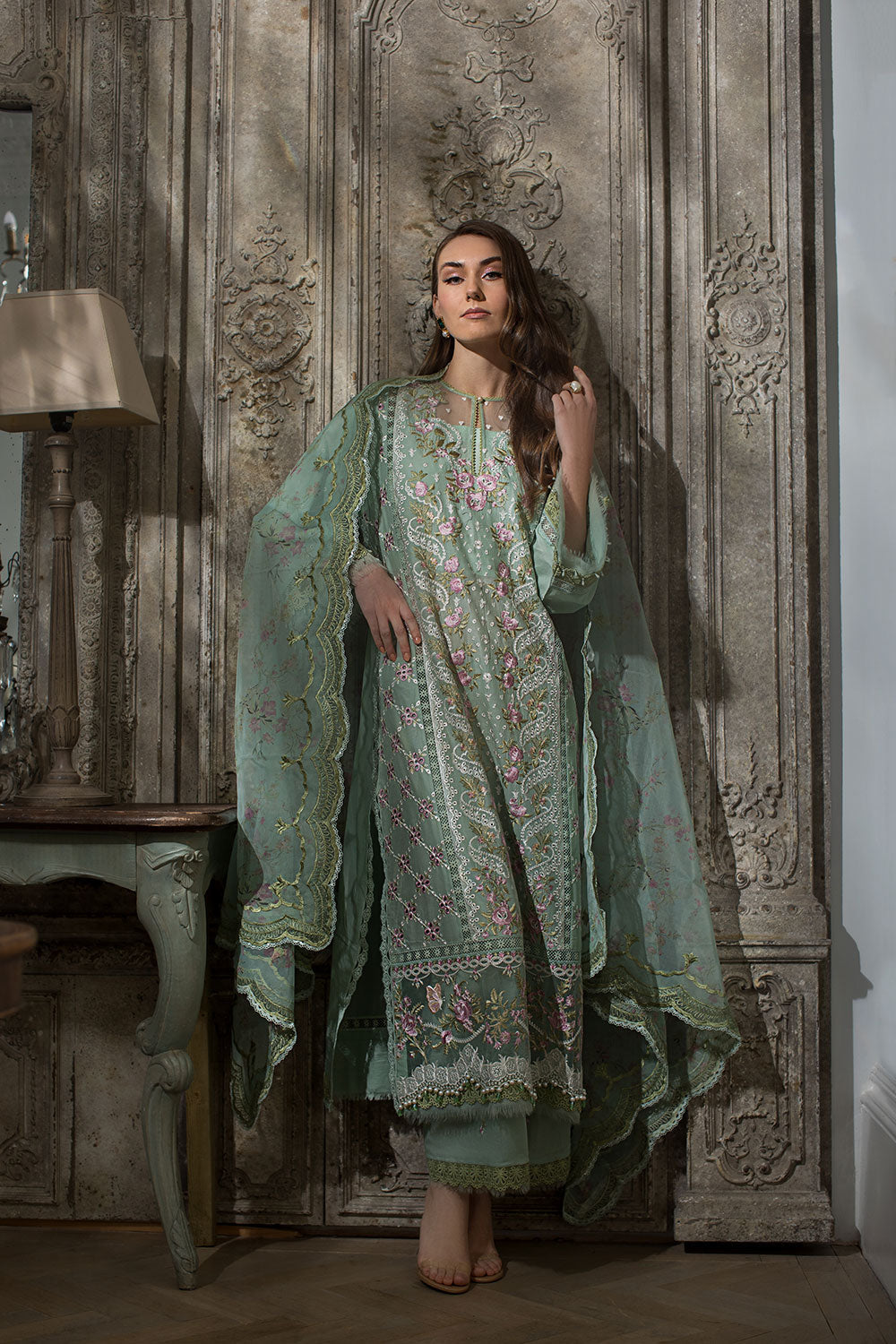 Sobia Nazir Luxury Lawn Collection 2024 – Design 1A