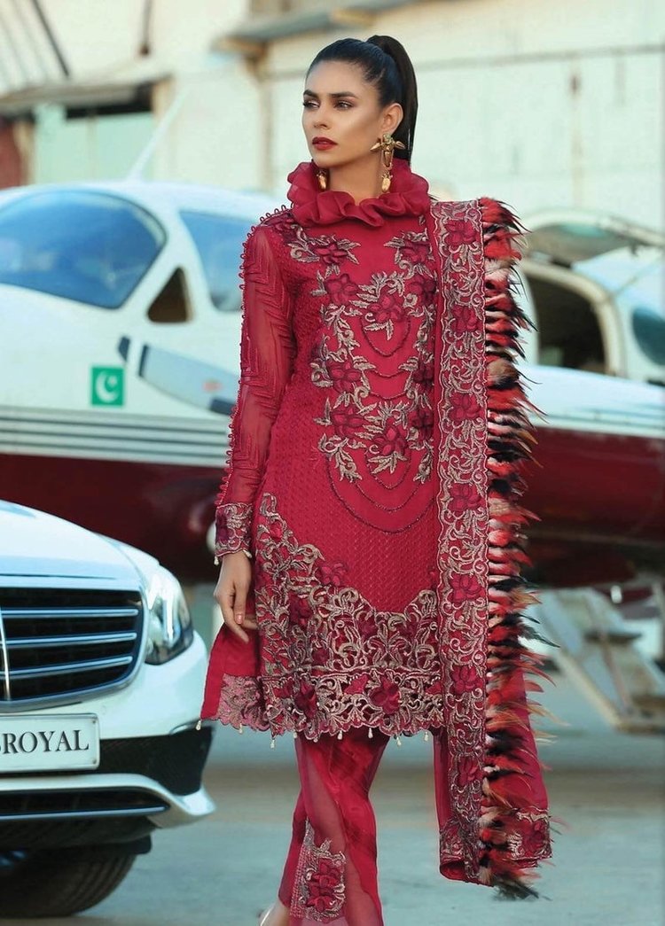 Majestic Elite Empire – 08 – Royal Ruby