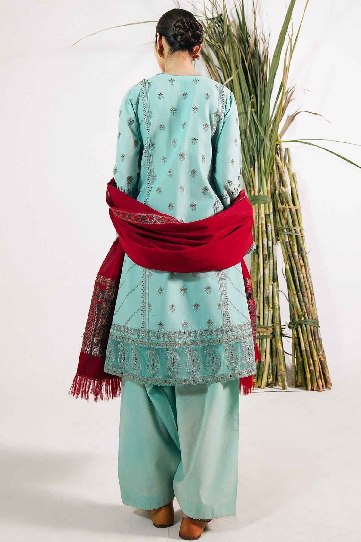Zara Shahjahan Luxury Lawn Collection 2021 – NOORI-A