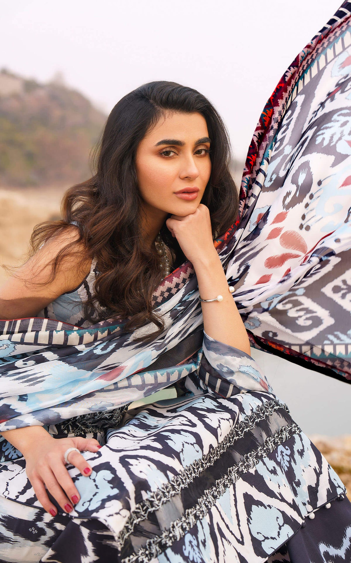 Asifa & Nabeel Meraki Lawn Collection – STARLETE-U141M008 | Lawn