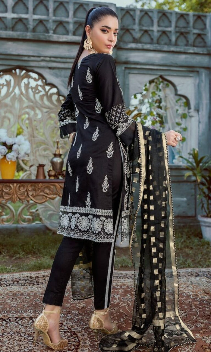 Umyas Luxury Chikankari Vol-2 D3