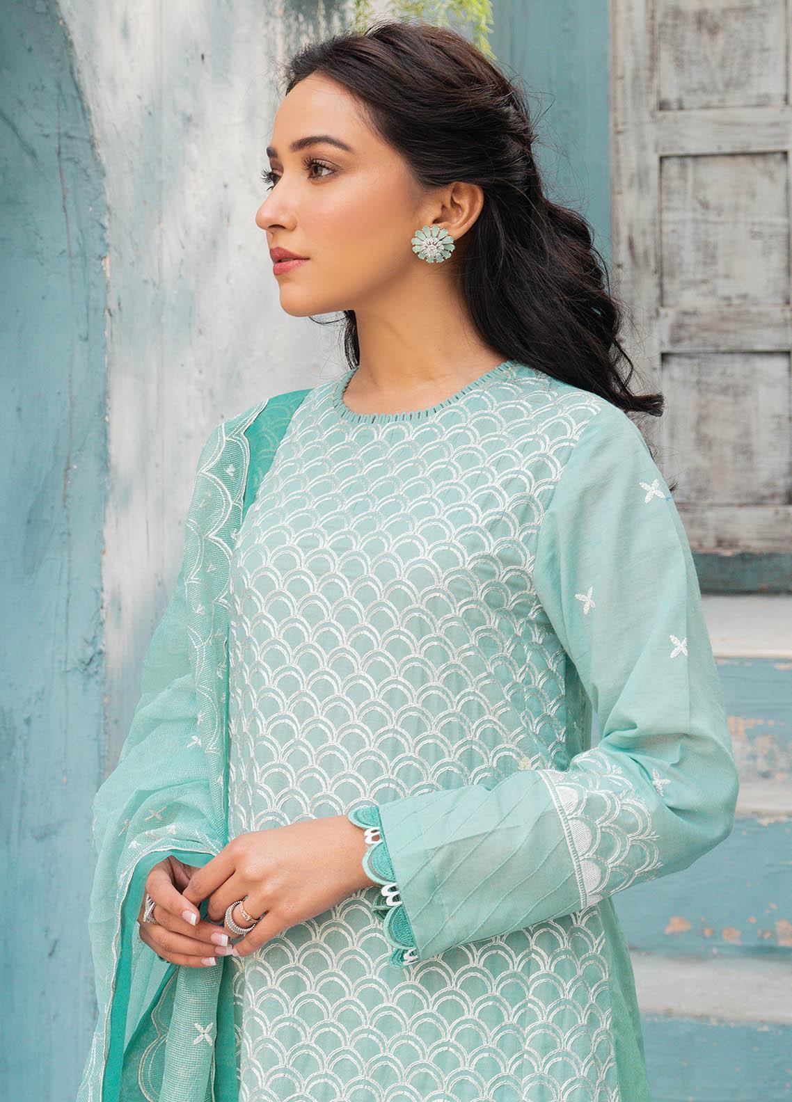 Mahiri-Cross Stitch Embroidered Lawn – 04 Icy Gloire
