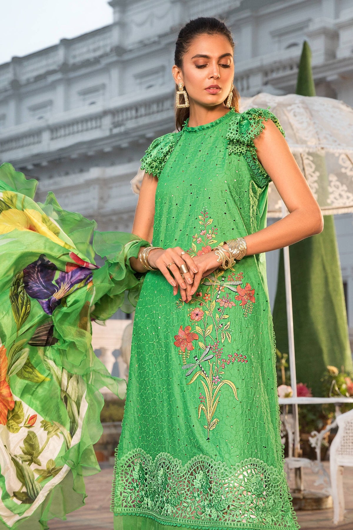 MARIA.B Mein Teri Aan Luxury Lawn Collection – D-2207-B