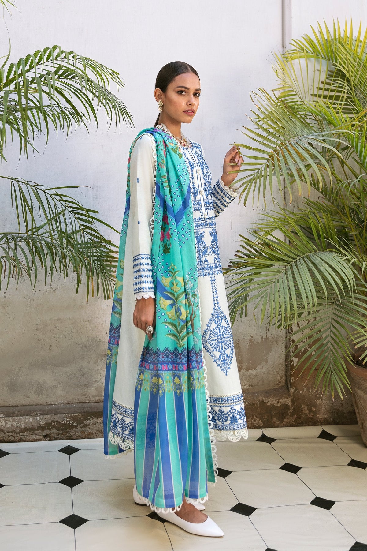 Zaha by Khadijah Shah Lawn Collection – BISHA  (ZL21-11 A)