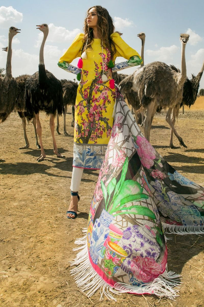 Sana Safinaz Luxury Lawn Collection – 06B (2 Piece)